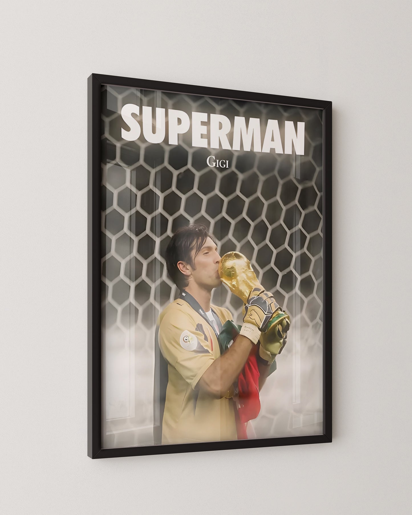 GIGI BUFFON - SUPERMAN